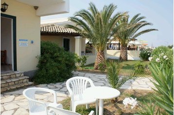 Pension de famille Acharavi 7